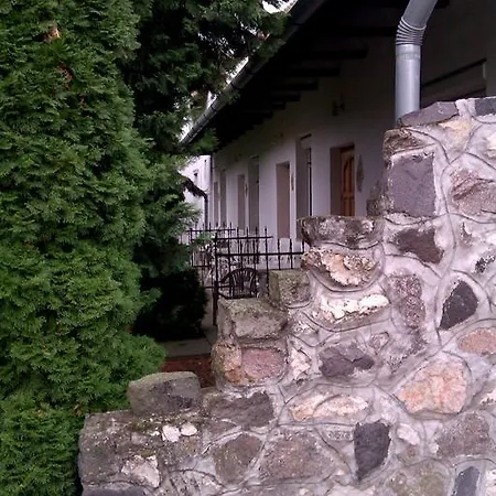 Fenyő Panzió Makó
